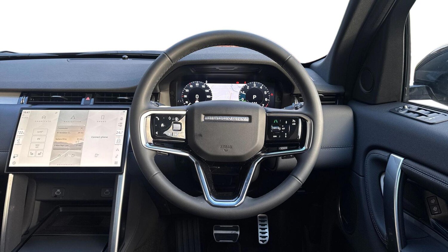 Used Land Rover Discovery Sport 2025 for sale - 77539379: Photo 15