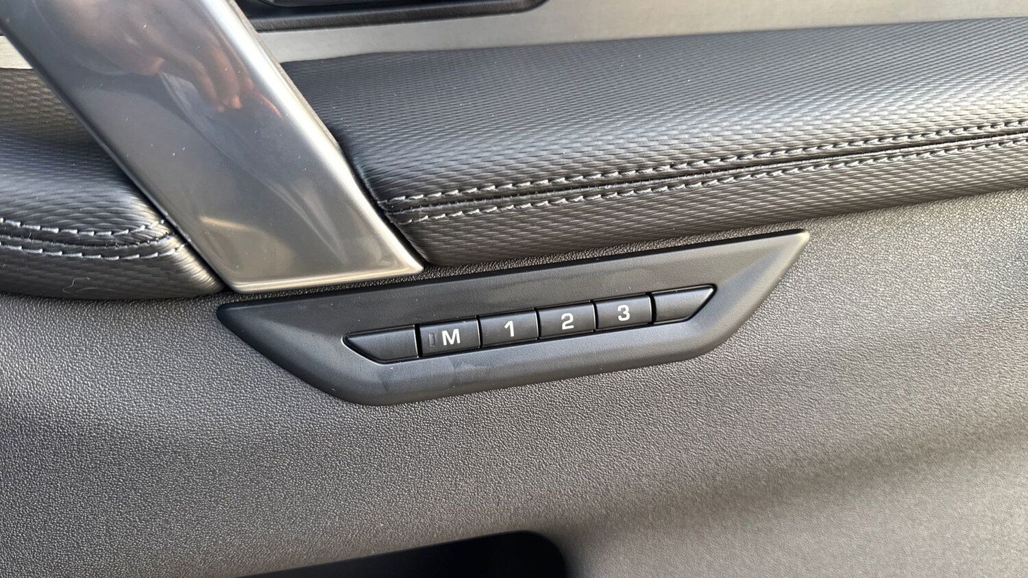 Used Land Rover Discovery Sport 2025 for sale - 77539379: Photo 23