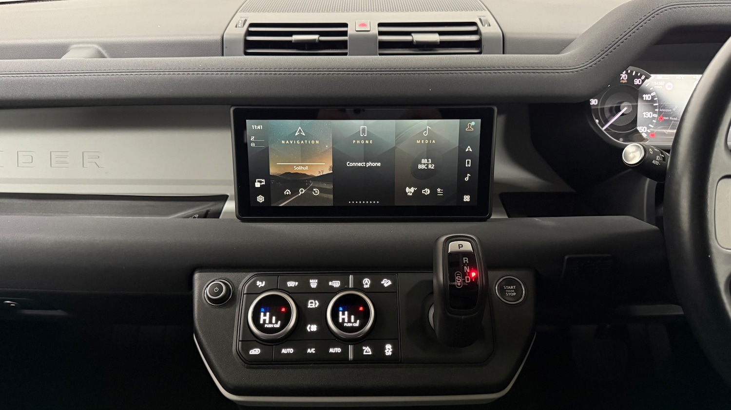 Used Land Rover Defender 2023 for sale - 77177188: Photo 14