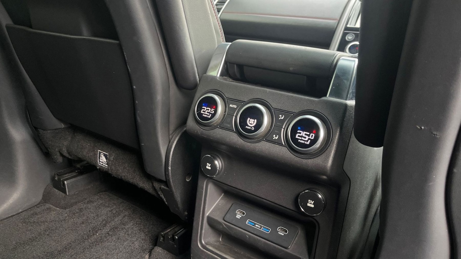 Used Land Rover Discovery 2018 for sale - 76486635: Photo 18