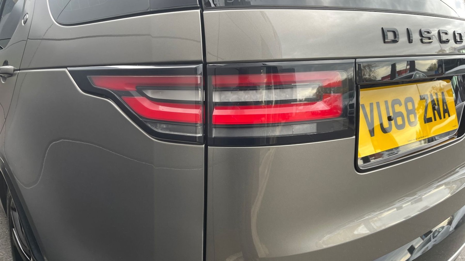 Used Land Rover Discovery 2018 for sale - 76486635: Photo 19