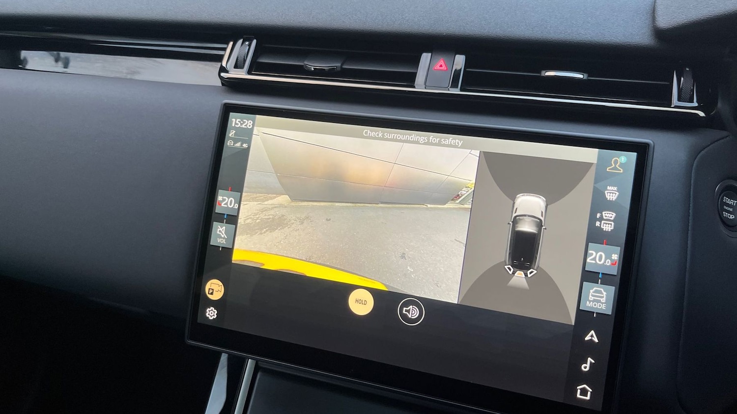 Used Land Rover Range Rover Velar 2025 for sale - 76888364: Photo 12