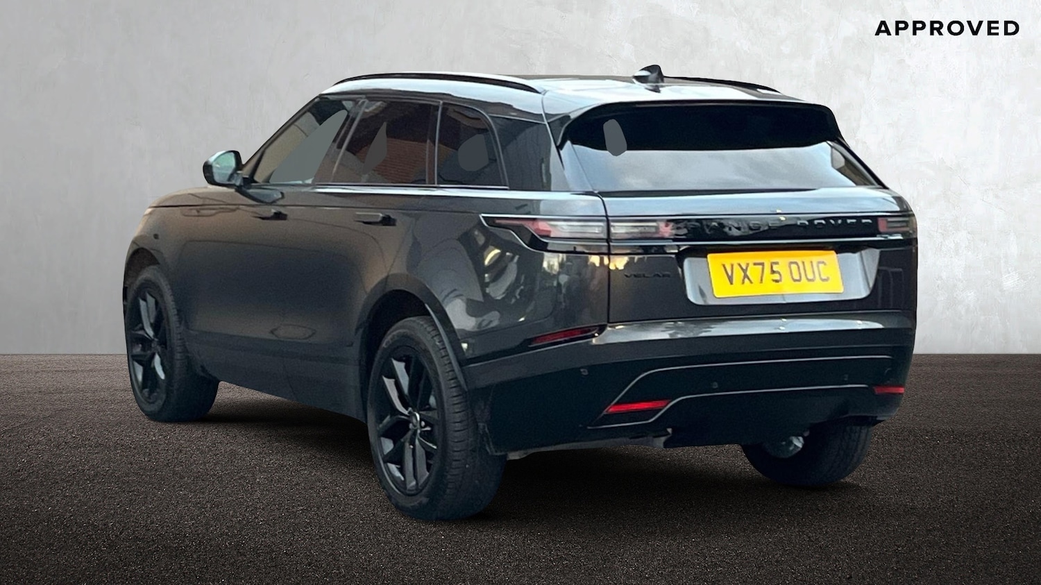 Used Land Rover Range Rover Velar 2025 for sale - 76888364: Photo 2