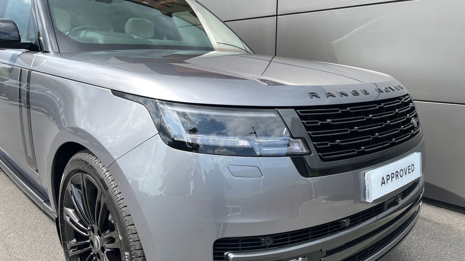 Used Land Rover Range Rover 2025 for sale - 77177319: Photo 17