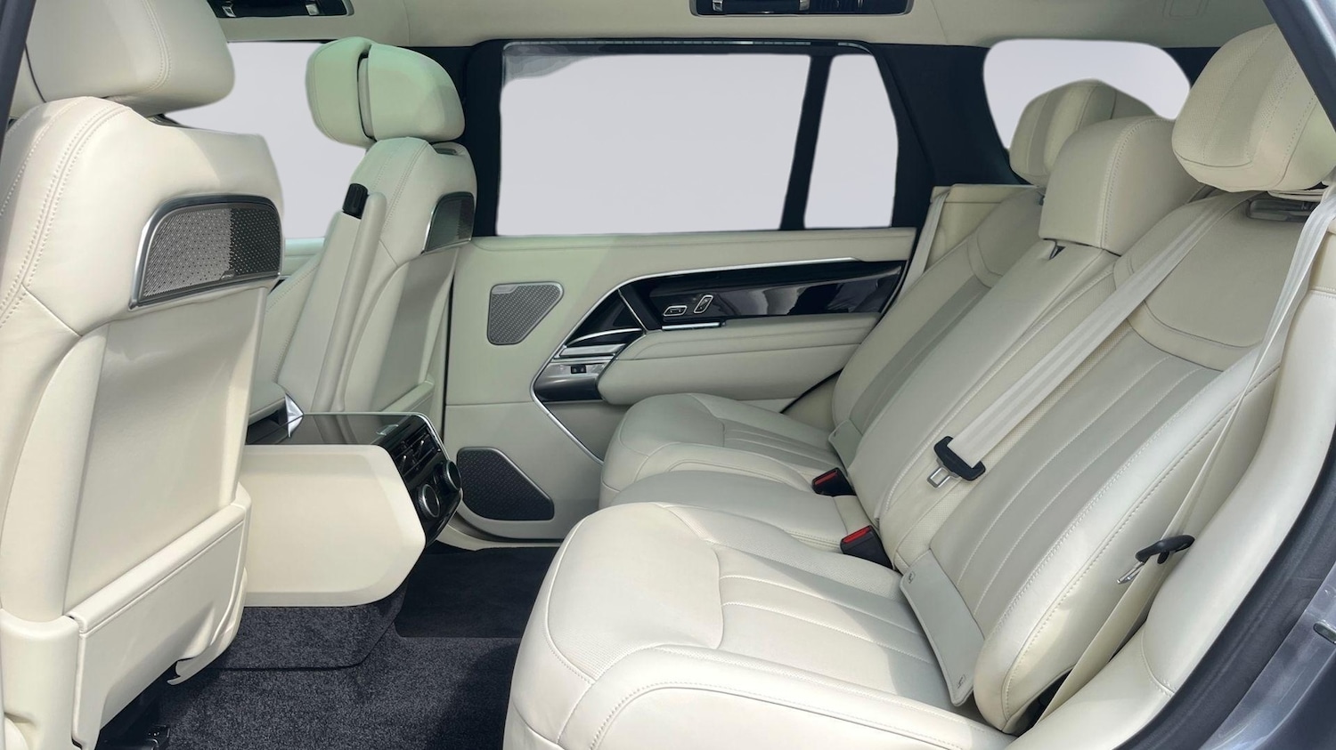 Used Land Rover Range Rover 2025 for sale - 77177319: Photo 4