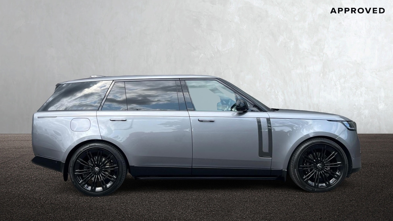 Used Land Rover Range Rover 2025 for sale - 77177319: Photo 5