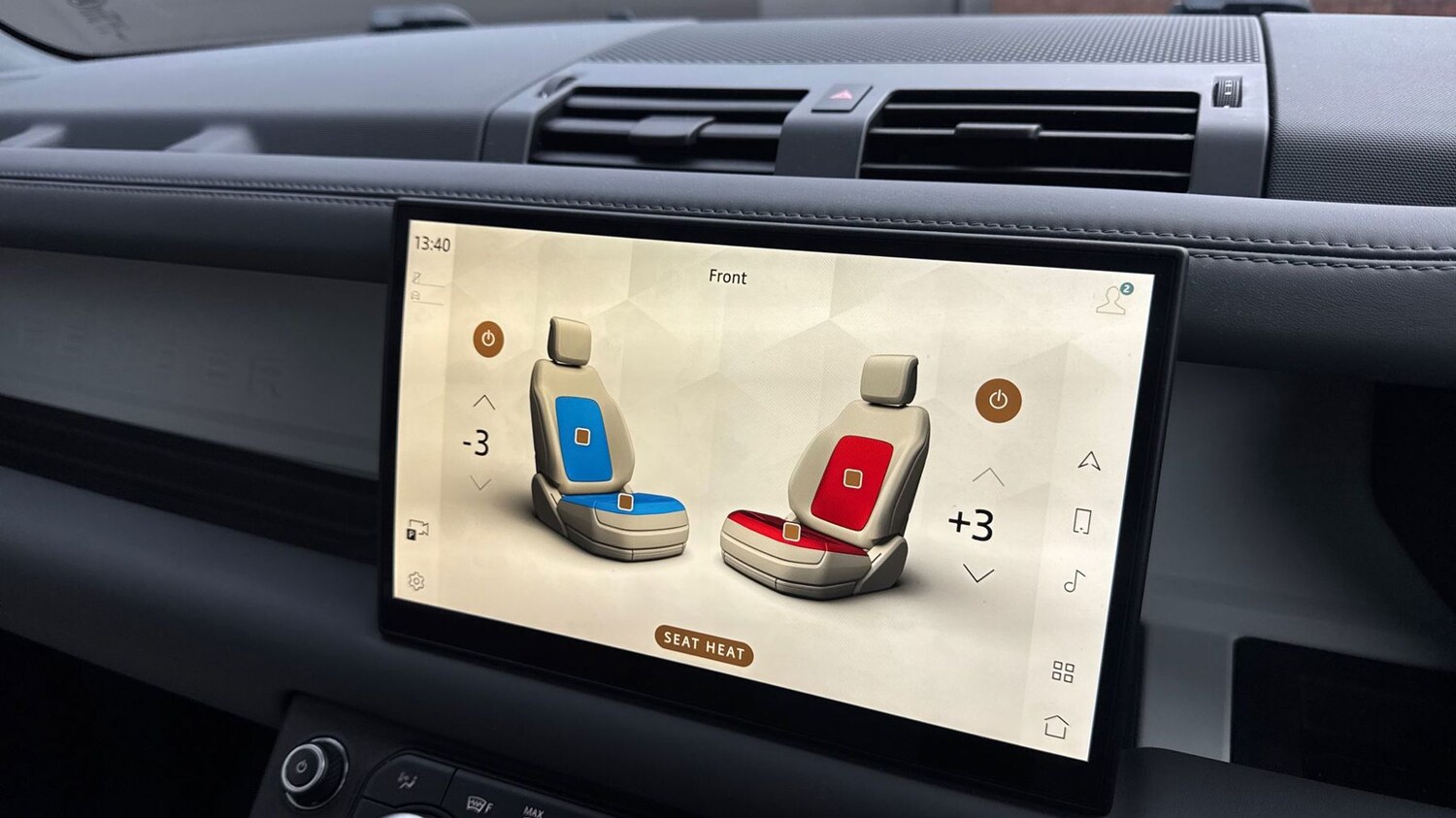 Used Land Rover Defender 2023 for sale - 77359904: Photo 22