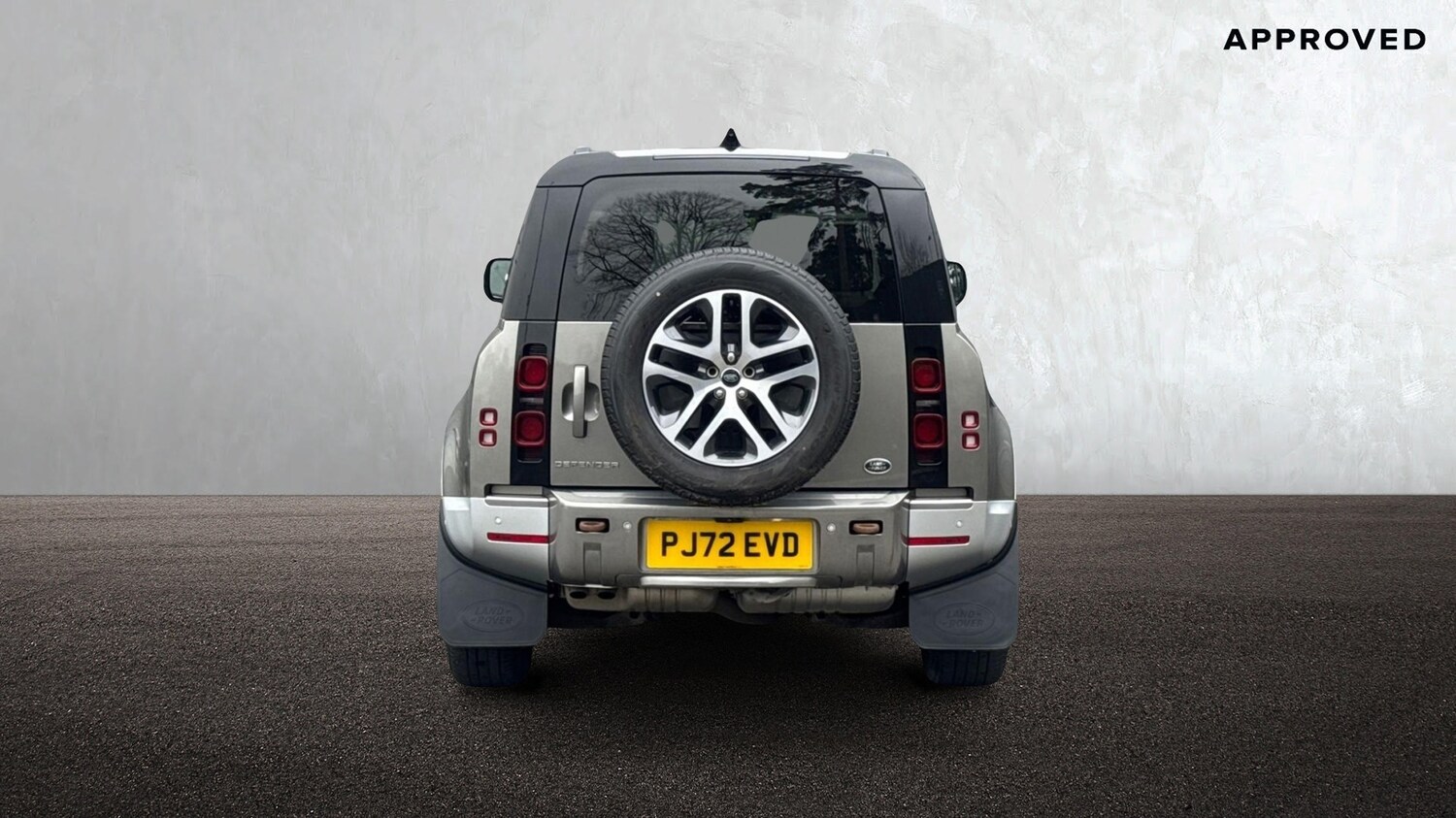 Used Land Rover Defender 2023 for sale - 77359904: Photo 6