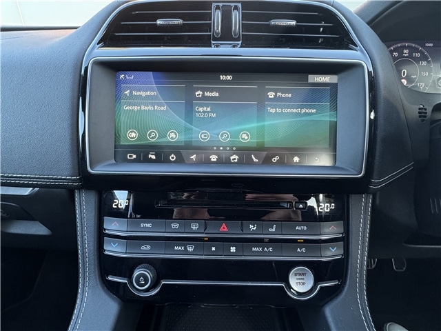 Used Jaguar F-Pace 2019 for sale - 76937265: Photo 13