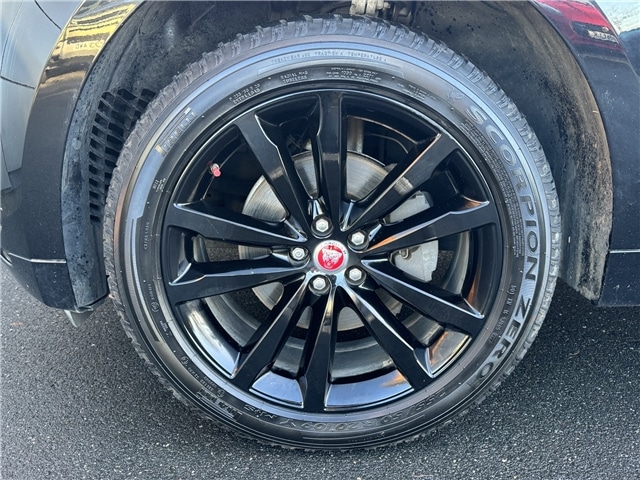 Used Jaguar F-Pace 2019 for sale - 76937265: Photo 6