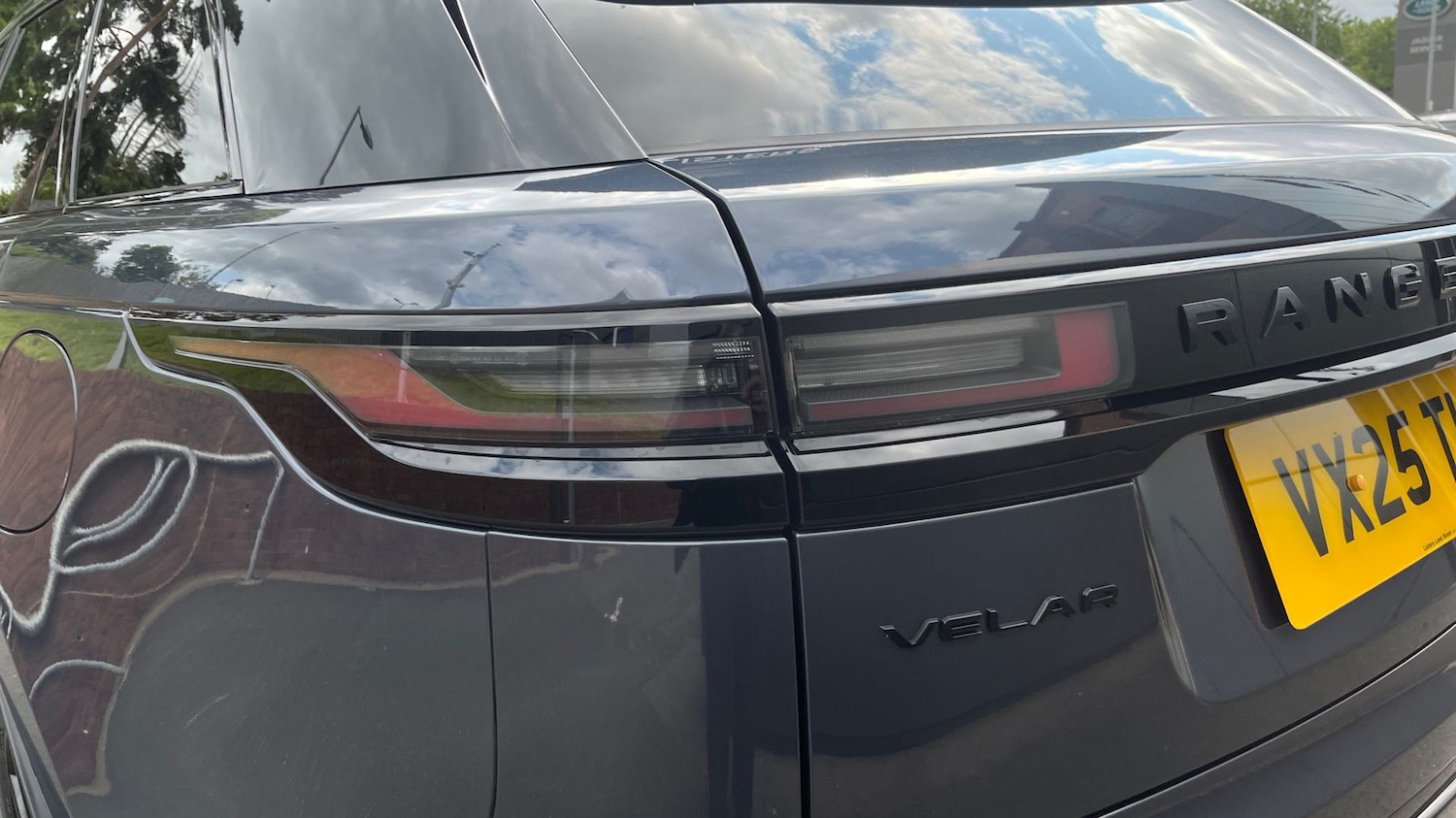 Used Land Rover Range Rover Velar 2025 for sale - 76110737: Photo 19