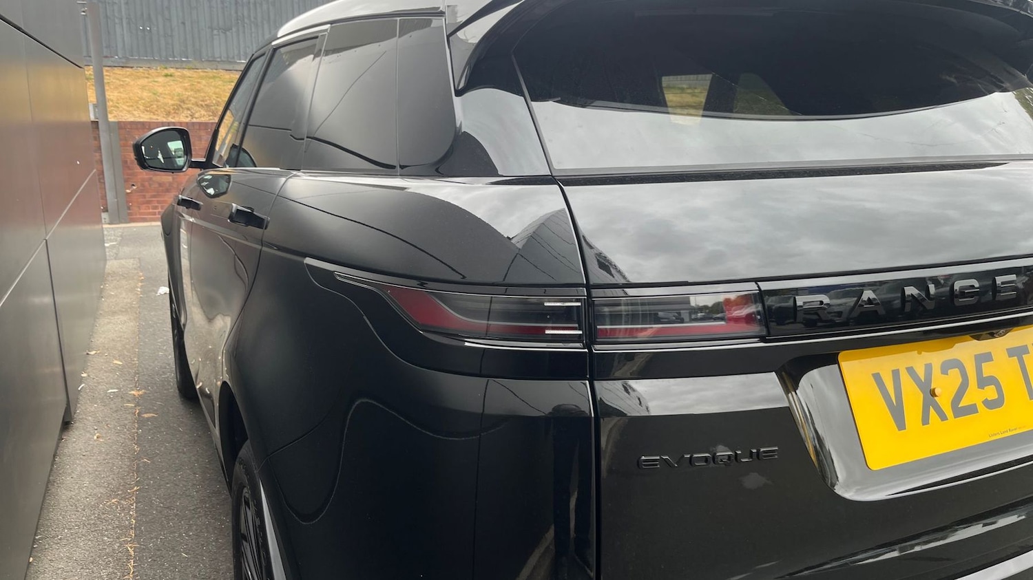 Used Land Rover Range Rover Evoque 2025 for sale - 76110760: Photo 19