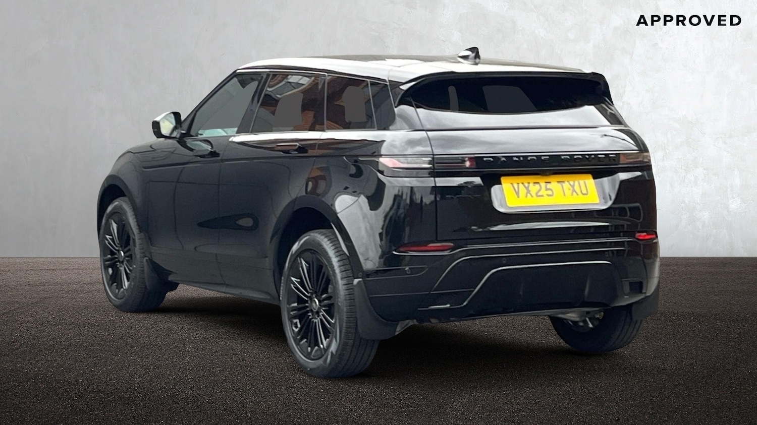 Used Land Rover Range Rover Evoque 2025 for sale - 76110760: Photo 2