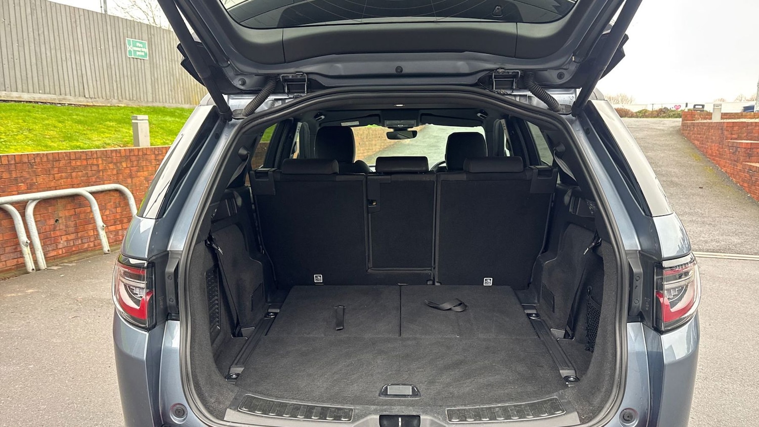 Used Land Rover Discovery Sport 2020 for sale - 77177628: Photo 10