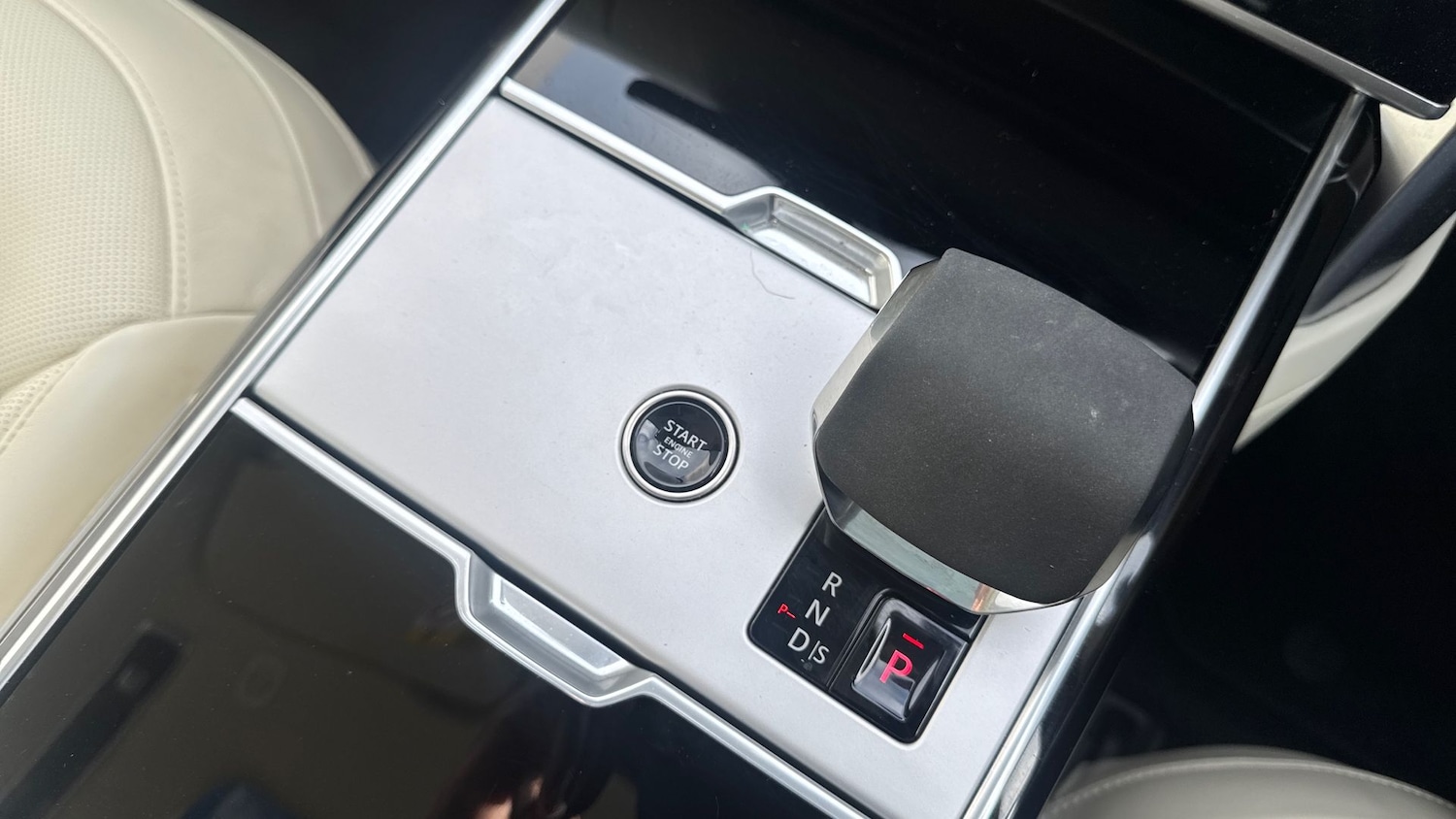 Used Land Rover Range Rover 2024 for sale - 77307103: Photo 13