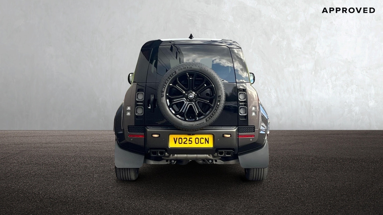 Used Land Rover Defender 2025 for sale - 76110473: Photo 6