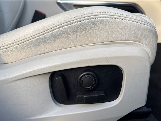 Used Jaguar F-Pace 2022 for sale - 77346362: Photo 23