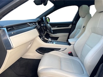 Used Jaguar F-Pace 2022 for sale - 77346362: Photo