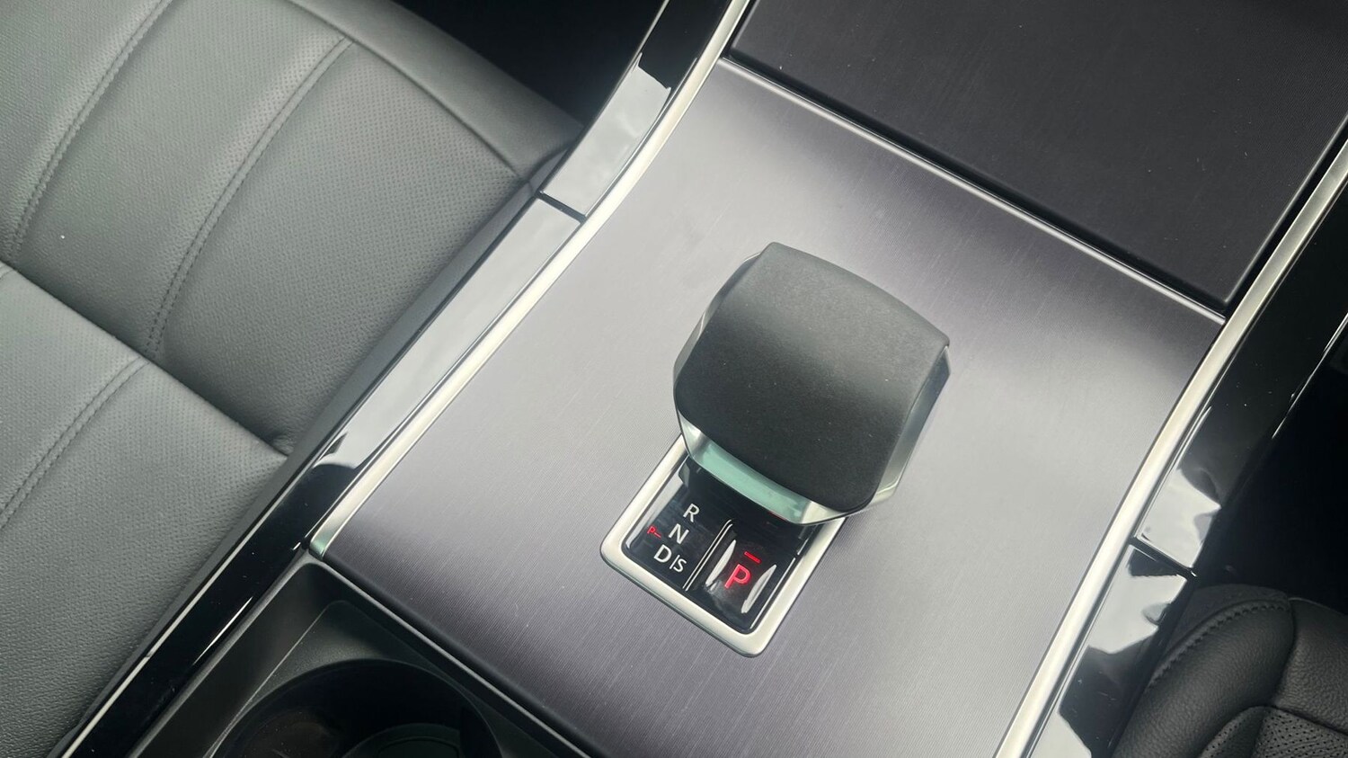 Used Land Rover Range Rover Evoque 2025 for sale - 76190628: Photo 13