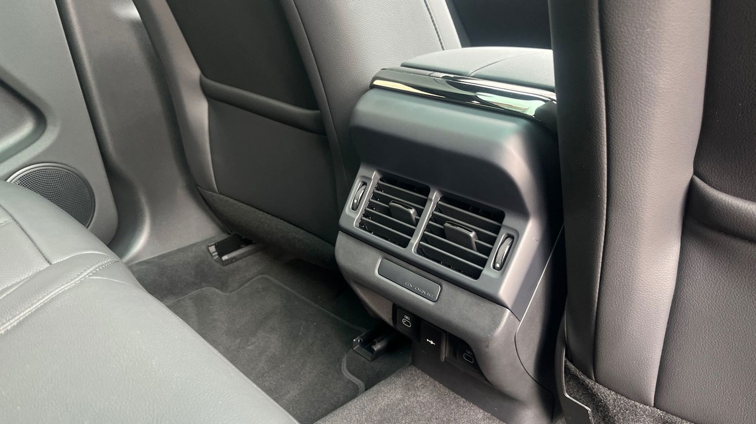 Used Land Rover Range Rover Evoque 2025 for sale - 76190628: Photo 18