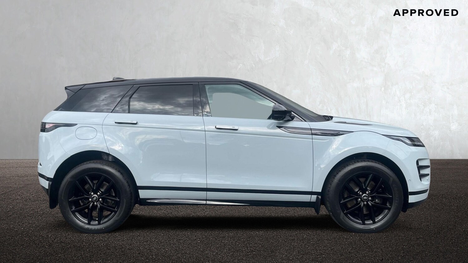 Used Land Rover Range Rover Evoque 2025 for sale - 76190628: Photo 5
