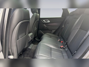 Used Land Rover Range Rover 2026 for sale - 79226500: Photo