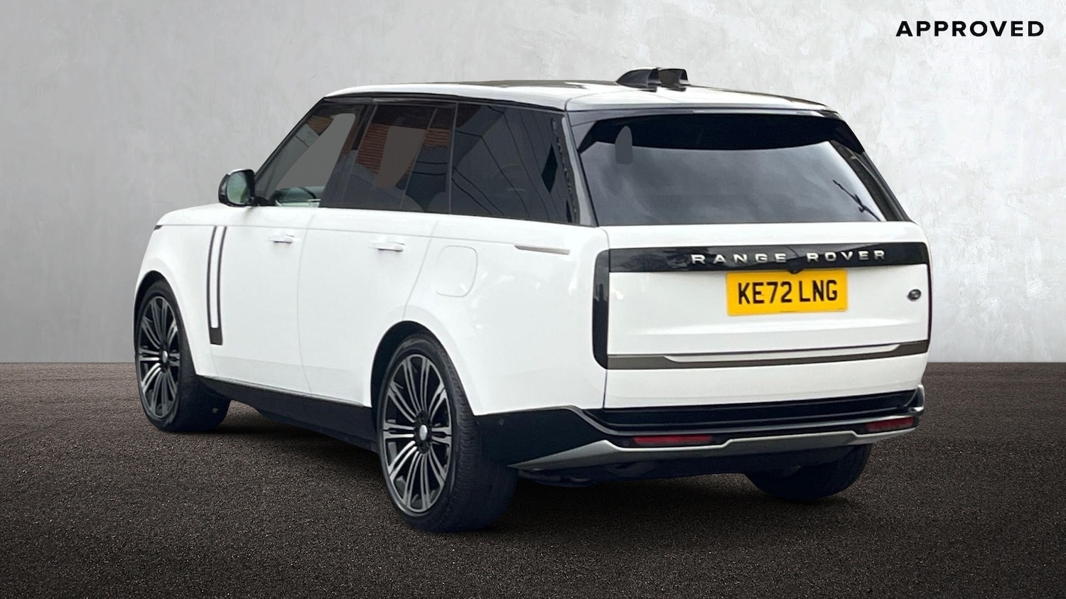 Used Land Rover Range Rover 2023 for sale - 76716729: Photo 2