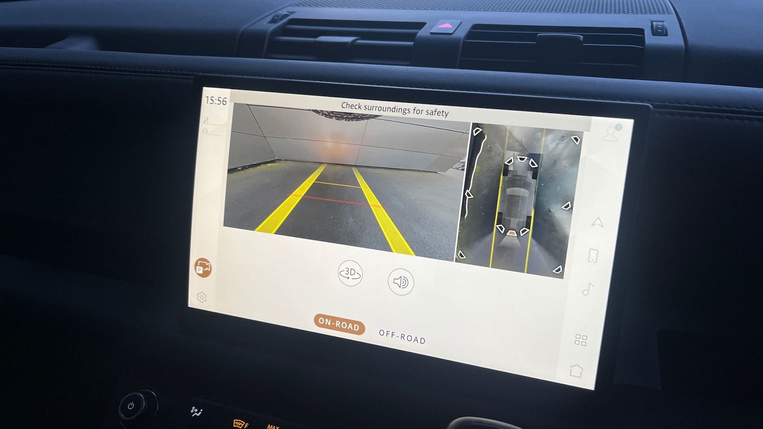 Used Land Rover Defender 2023 for sale - 77926878: Photo 12