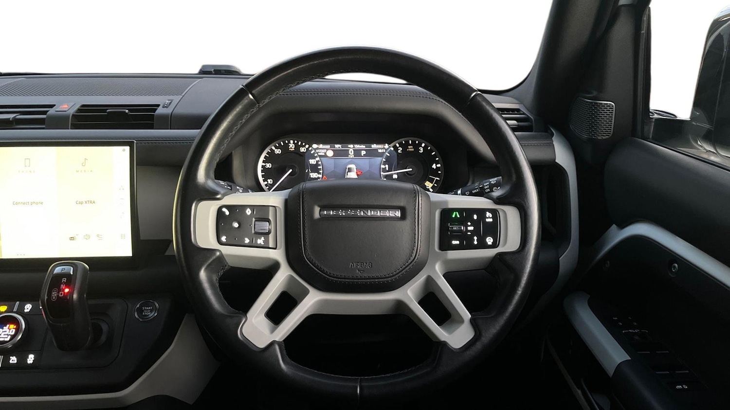 Used Land Rover Defender 2023 for sale - 77926878: Photo 15