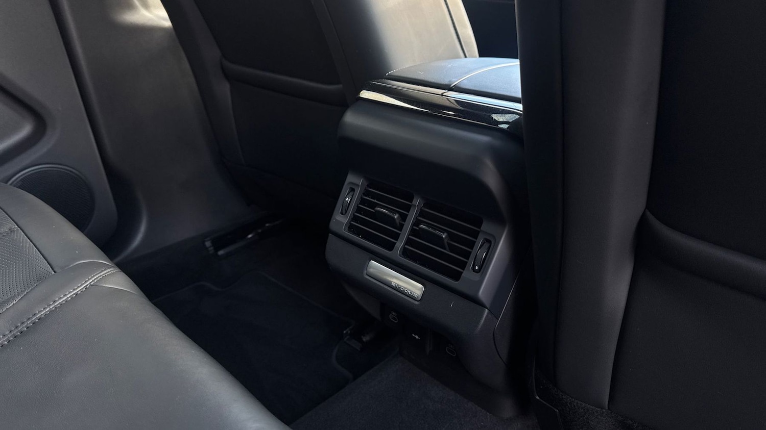 Used Land Rover Range Rover Evoque 2025 for sale - 77539378: Photo 18