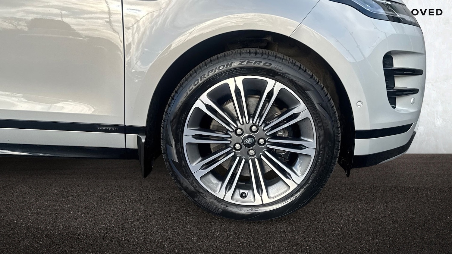 Used Land Rover Range Rover Evoque 2025 for sale - 77539378: Photo 8