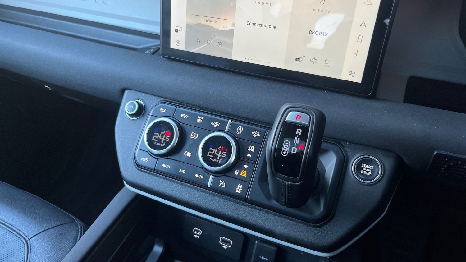 Used Land Rover Defender 2022 for sale - 77177599: Photo 13