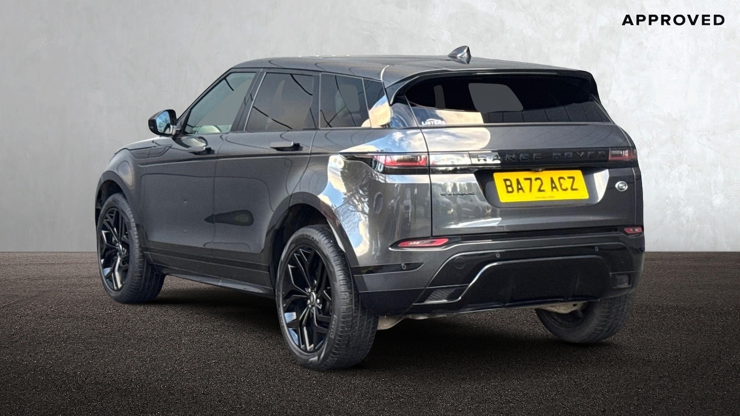 Used Land Rover Range Rover Evoque 2022 for sale - 77177179: Photo 2