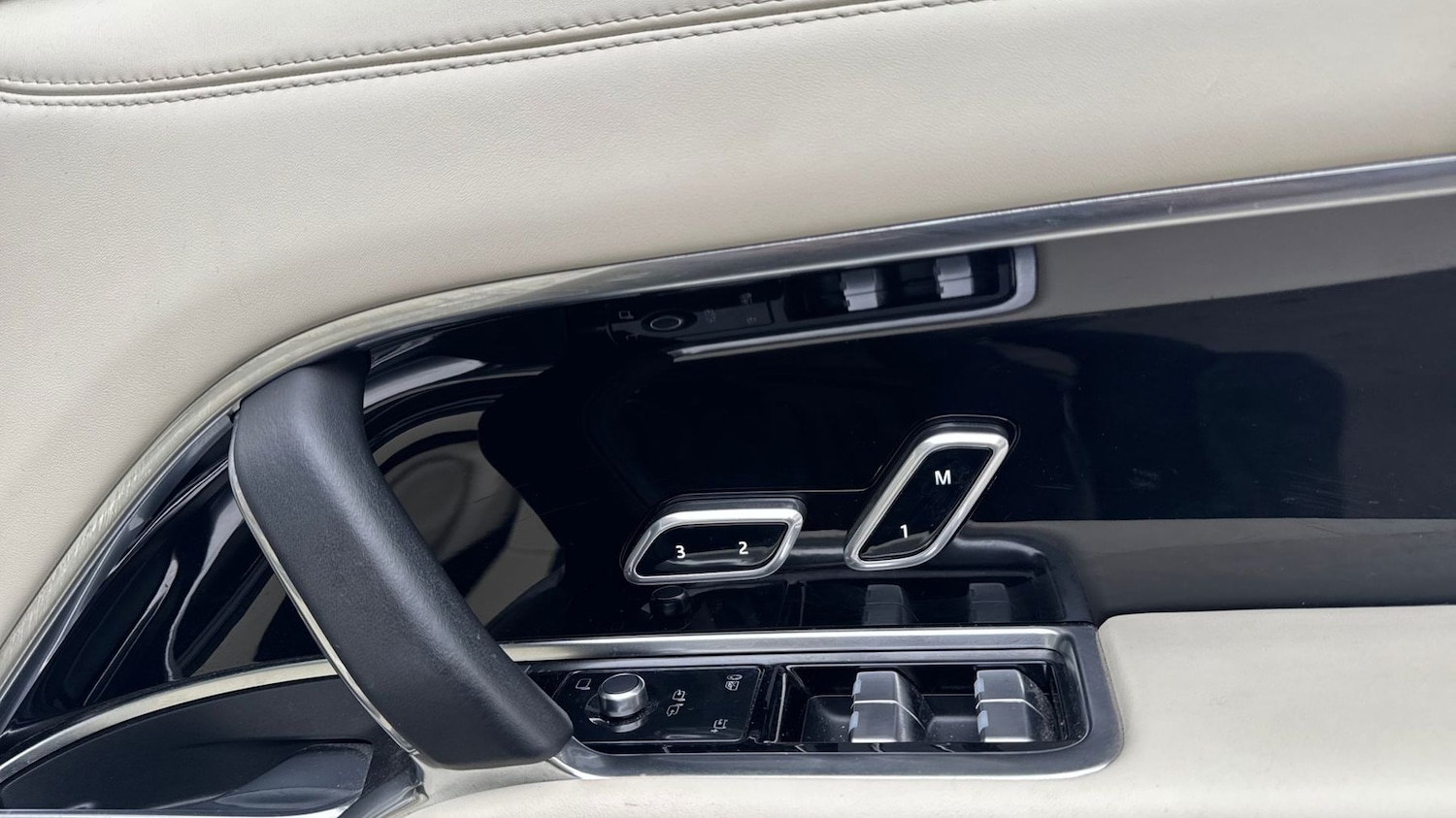 Used Land Rover Range Rover 2023 for sale - 78008524: Photo 25