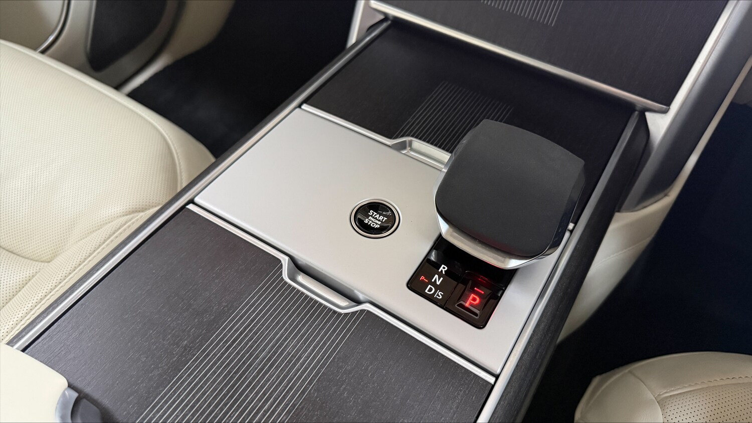 Used Land Rover Range Rover 2023 for sale - 78088003: Photo 13