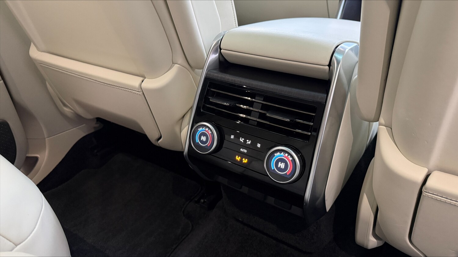 Used Land Rover Range Rover 2023 for sale - 78088003: Photo 18