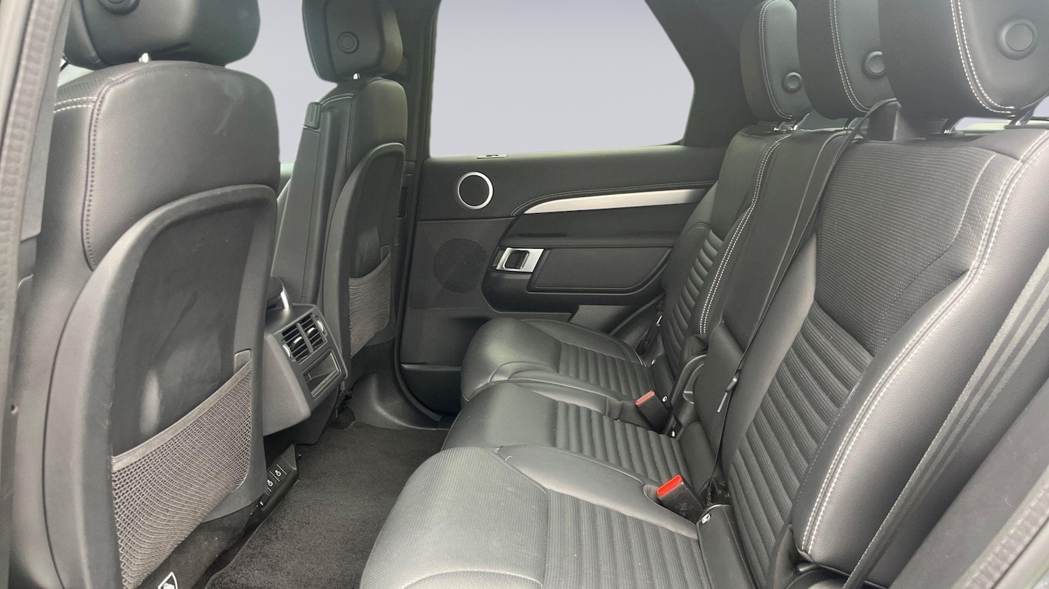 Used Land Rover Discovery 2022 for sale - 76111580: Photo 4