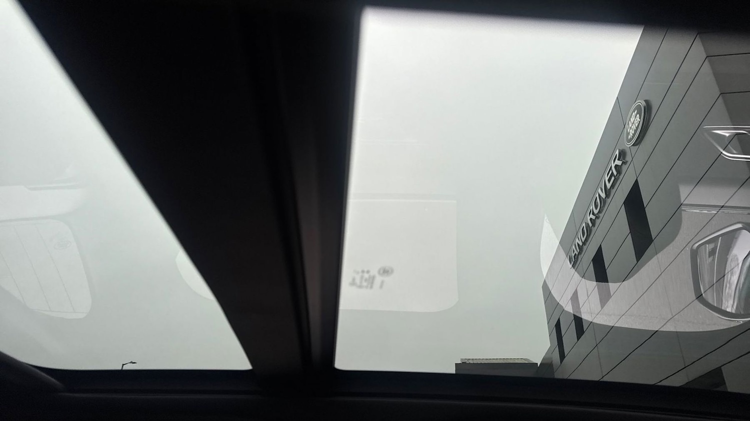 Used Land Rover Range Rover Velar 2026 for sale - 77205019: Photo 21