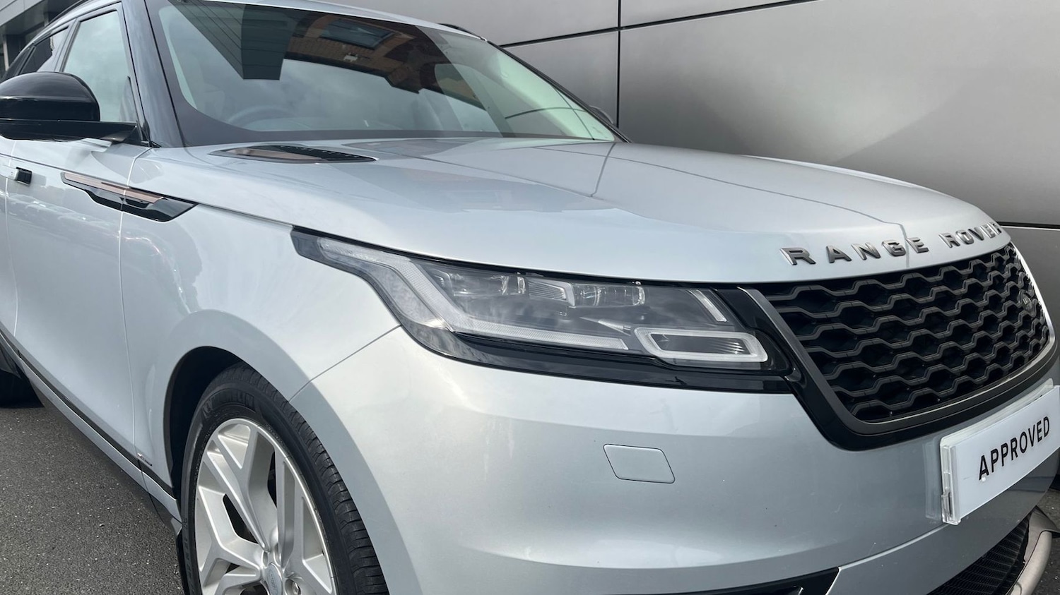 Used Land Rover Range Rover Velar 2020 for sale - 76168422: Photo 17