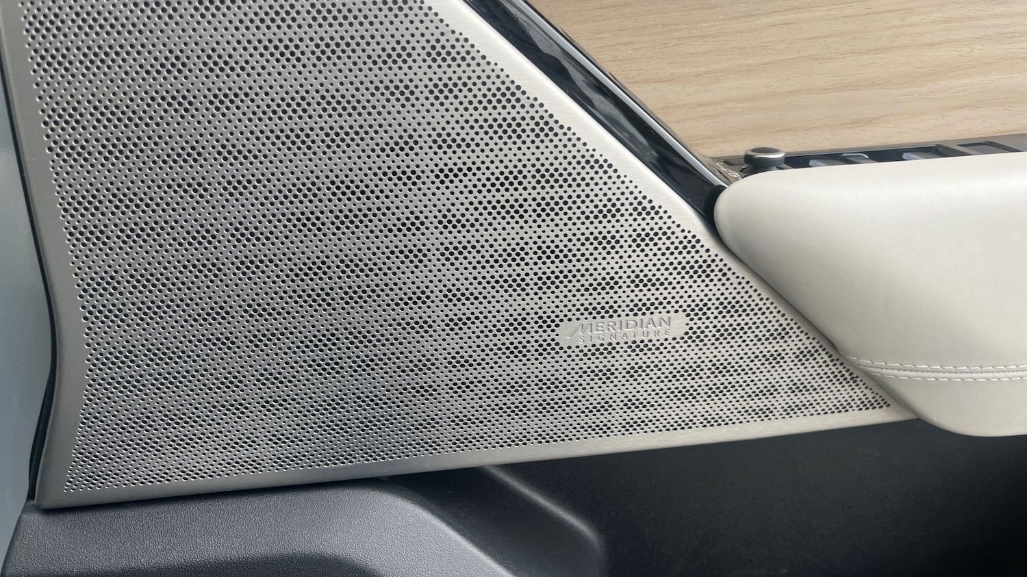 Used Land Rover Range Rover Velar 2020 for sale - 76168422: Photo 24