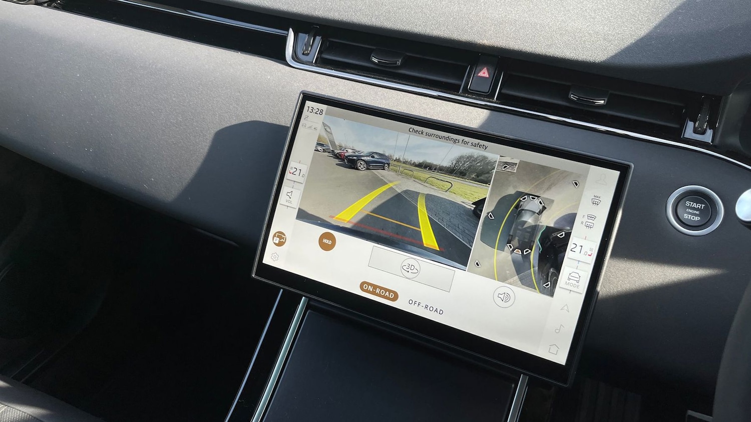 Used Land Rover Range Rover Evoque 2025 for sale - 76111152: Photo 12