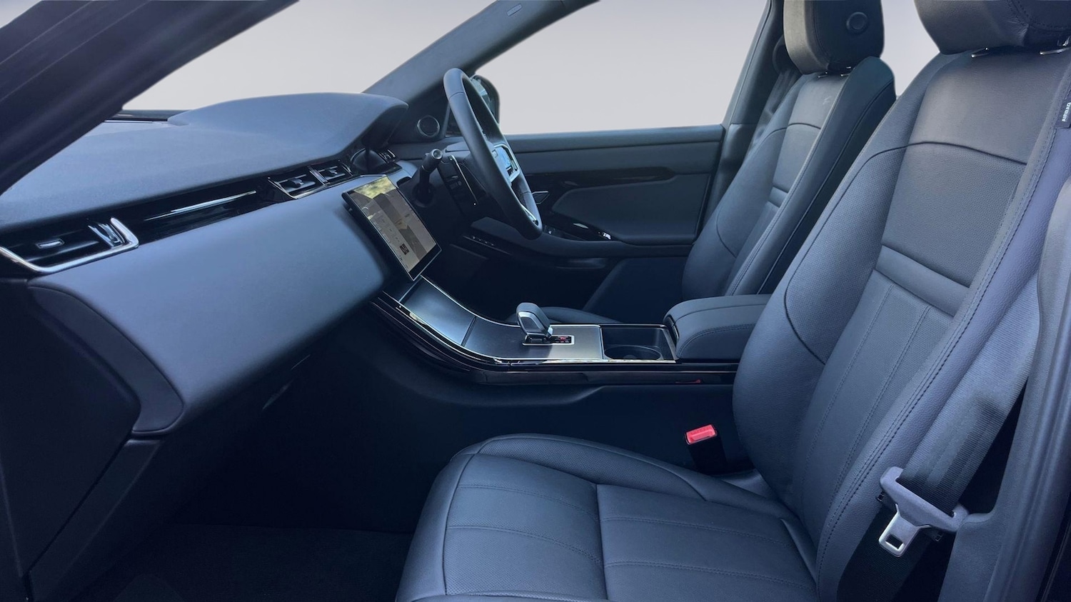 Used Land Rover Range Rover Evoque 2025 for sale - 76111152: Photo 3