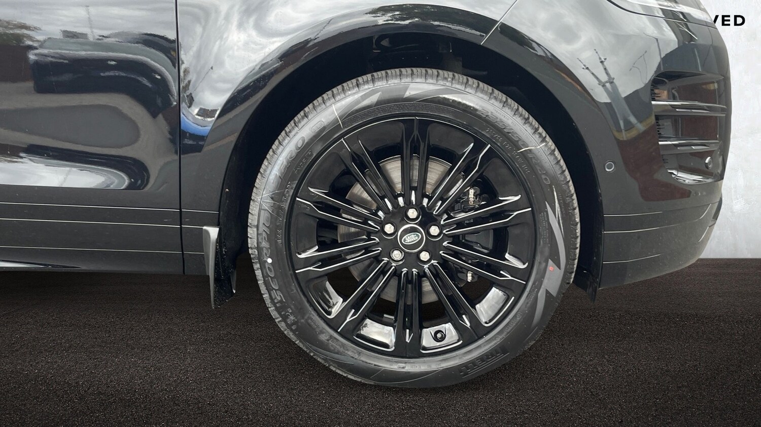 Used Land Rover Range Rover Evoque 2025 for sale - 77177013: Photo 8