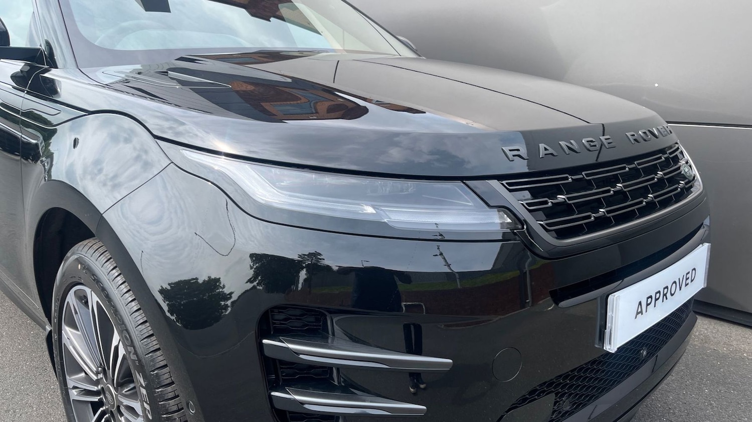 Used Land Rover Range Rover Evoque 2025 for sale - 76110544: Photo 17