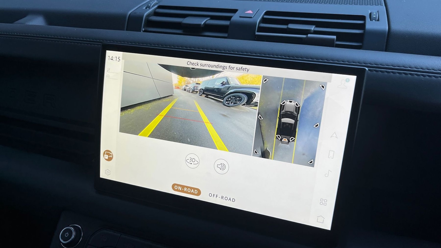 Used Land Rover Defender 2023 for sale - 77177449: Photo 12