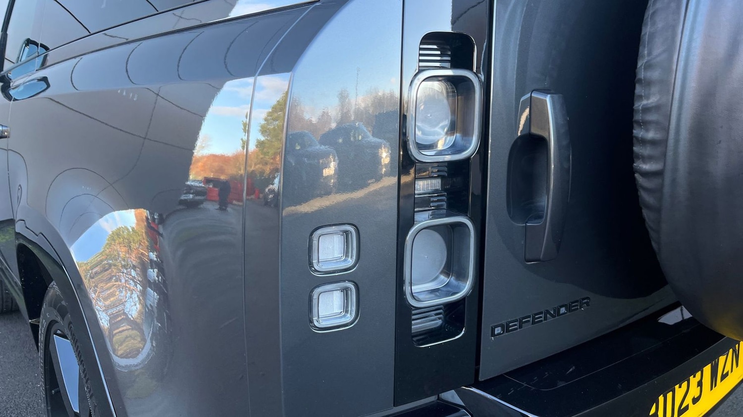 Used Land Rover Defender 2023 for sale - 77177449: Photo 19