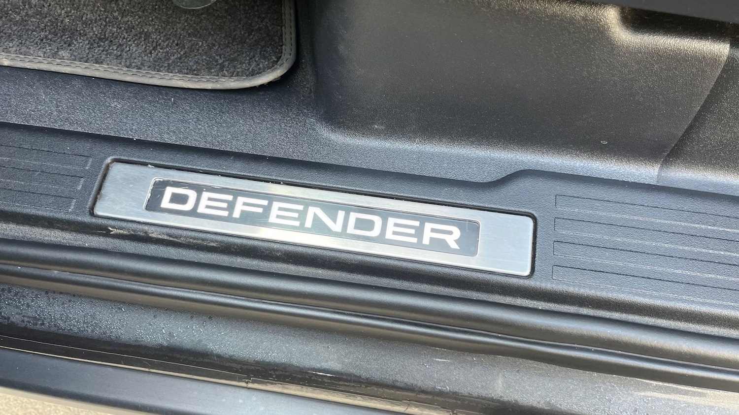 Used Land Rover Defender 2023 for sale - 77177449: Photo 32