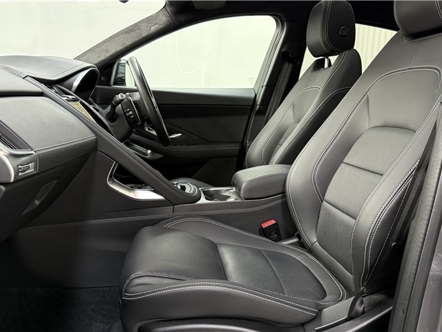 Used Jaguar E-Pace 2022 for sale - 76111552: Photo 3