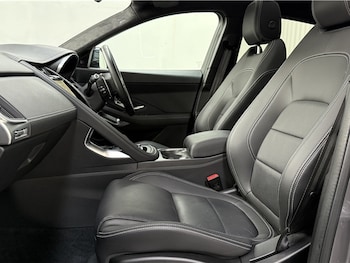 Used Jaguar E-Pace 2022 for sale - 76111552: Photo