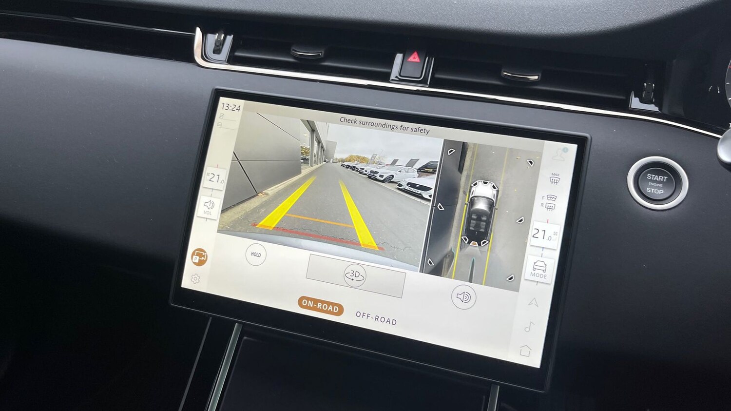 Used Land Rover Range Rover Evoque 2025 for sale - 76551837: Photo 12